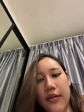 Snapshot of cherrycuteasian chatting on 05-13-26, 12:34 cherrycuteasian online show from 05-13-26, 12:34