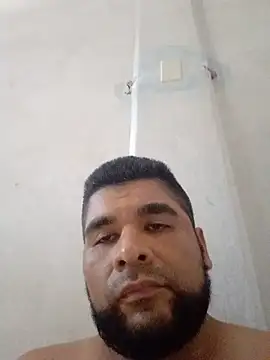 Snapshot of RandalHot chatting on 06-17-26, 09:47 RandalHot online show from 06-17-26, 09:47