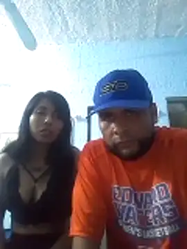 Snapshot of RandalHot chatting on 05-12-26, 03:51 RandalHot online show from 05-12-26, 03:51