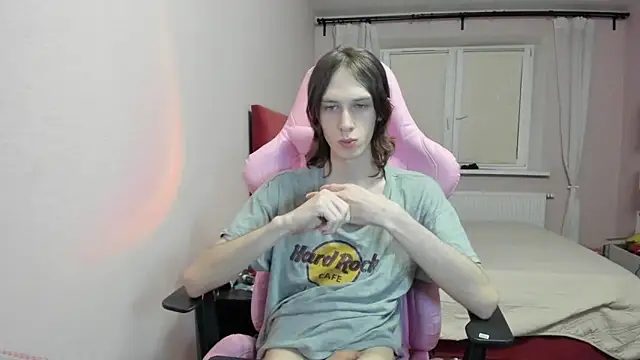 eleganc3 online show from 10-23-25, 06:06