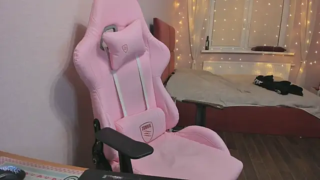 eleganc3 online show from 02-20-26, 07:05