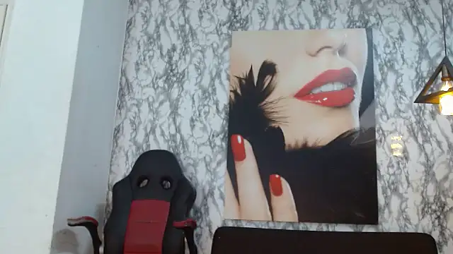 Snapshot of mariani_smith chatting on 10-10-25, 12:06 mariani smith online show from 10-10-25, 12:06