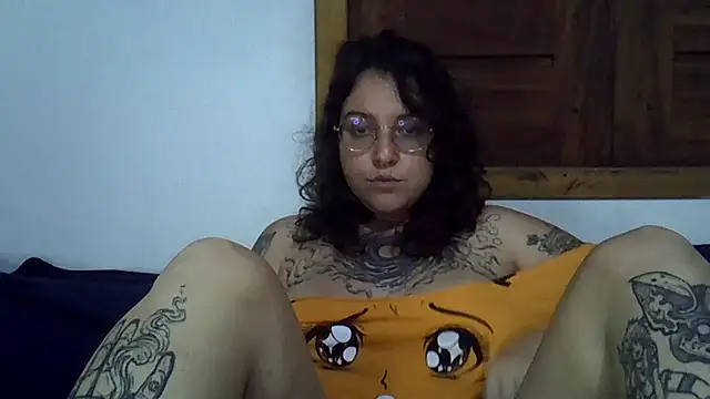 Blue Liz online show from 11-23-25, 08:08