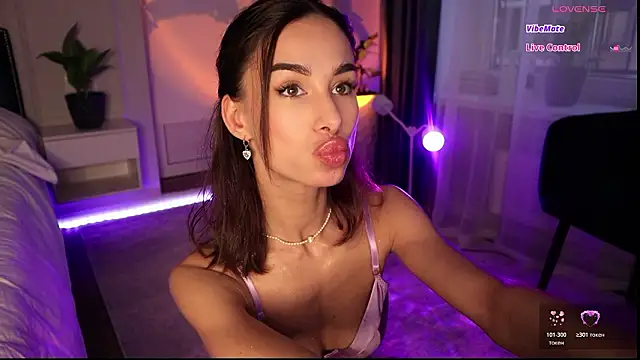 Katherinepinke online show from 02-03-26, 02:11