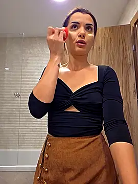 NaughtyChloe online show from 09-18-25, 07:00