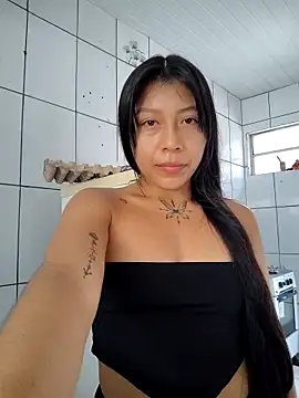 Snapshot of Lanmy_007 chatting on 10-04-25, 02:29 Lanmy 007 online show from 10-04-25, 02:29