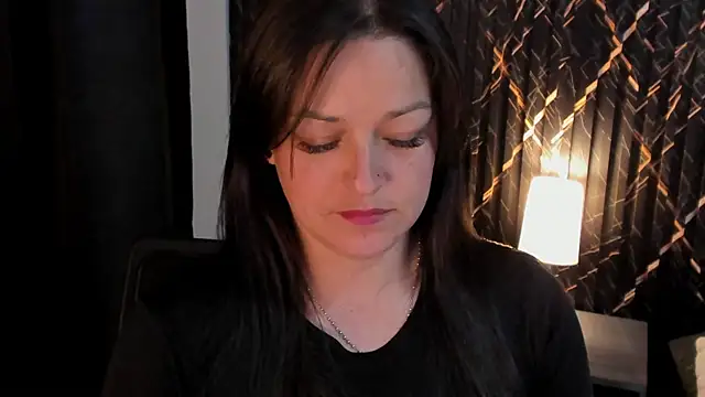 Snapshot of 4ngel_greey chatting on 10-13-25, 09:49 4ngel greey online show from 10-13-25, 09:49