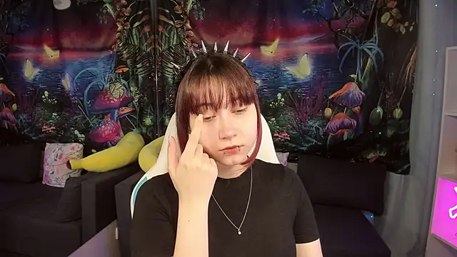 ClaraParks online show from 04-09-26, 07:53