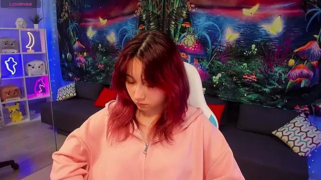 ClaraParks online show from 11-24-25, 07:14