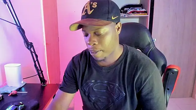 CorvisXnc0012 online show from 10-29-25, 04:44