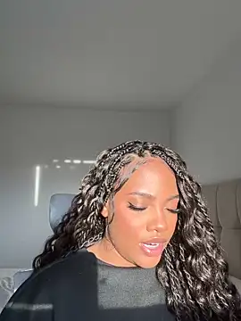 CarolinaSommerr online show from 03-19-26, 10:32