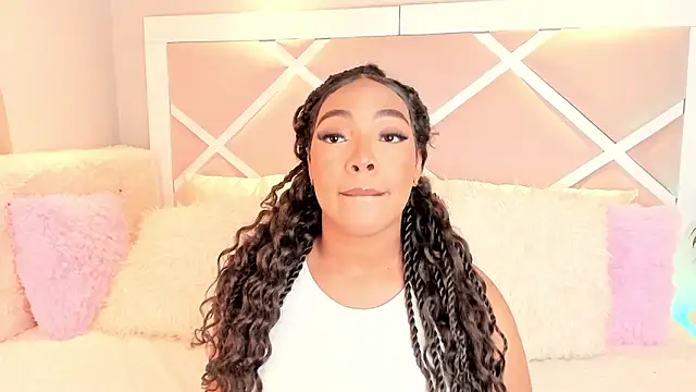 CarolinaSommerr online show from 09-23-25, 11:12