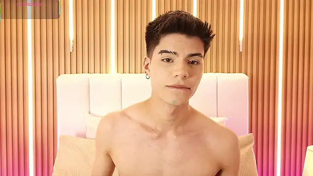 Dulcey  online show from 03-31-26, 04:58