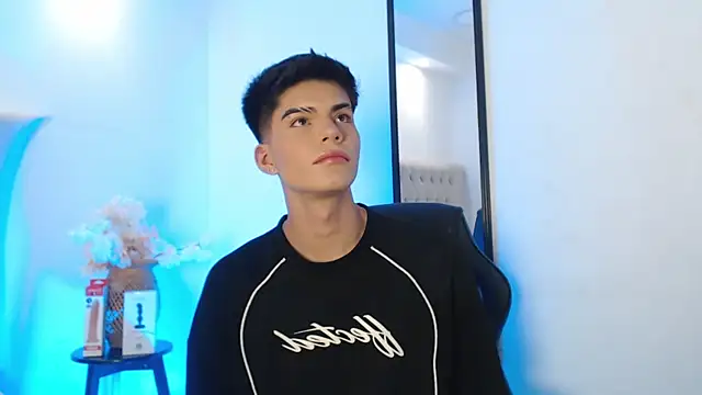 Dulcey  online show from 09-29-25, 04:41