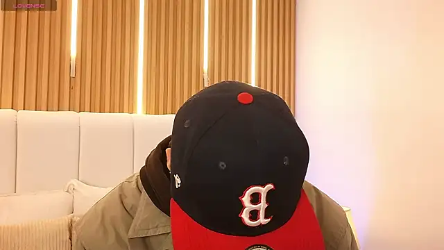 Dulcey  online show from 03-17-26, 04:48