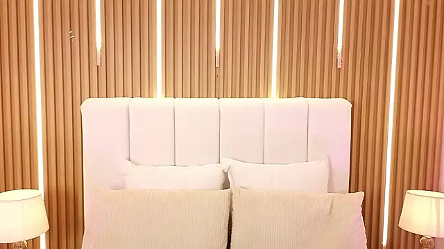 Dulcey  online show from 02-22-26, 05:43