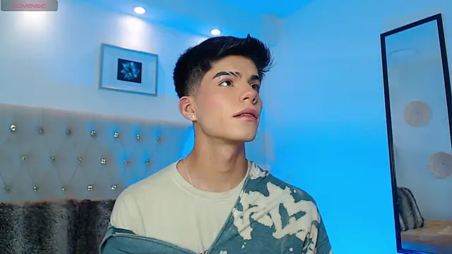 Dulcey  online show from 10-01-25, 05:23