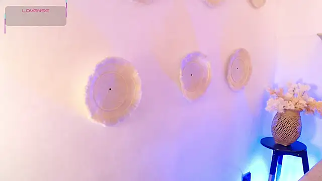 Dulcey  online show from 12-05-25, 03:27