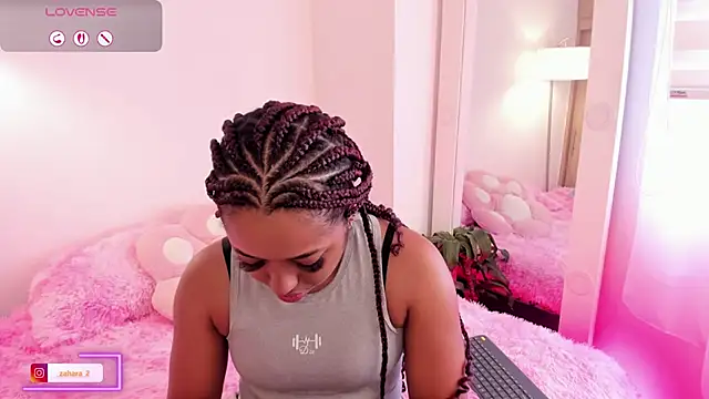  Zahara  online show from 10-27-25, 07:48