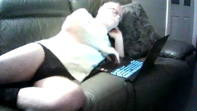 cockheart122 online show from 01-13-26, 08:35