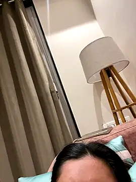 desitease online show from 12-17-25, 04:23