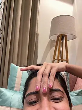 desitease online show from 11-18-25, 10:18