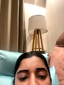 desitease online show from 11-17-25, 11:25