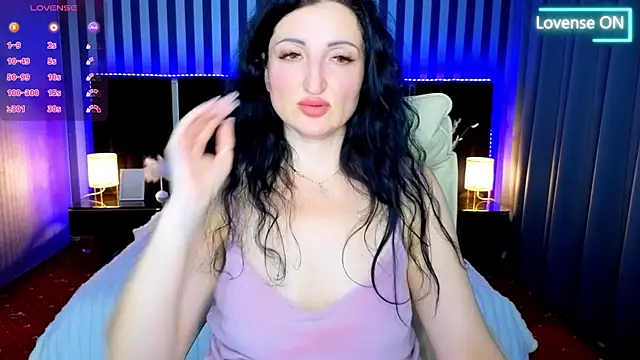 MissRossi online show from 11-06-25, 08:13