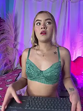 Miaa rosses3 online show from 02-14-26, 05:40