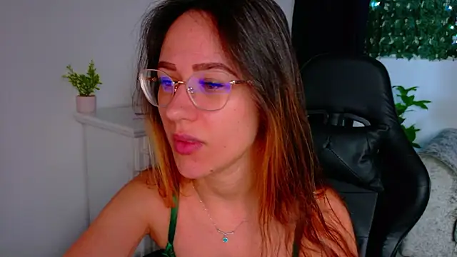 EvaBllake online show from 02-18-26, 06:22