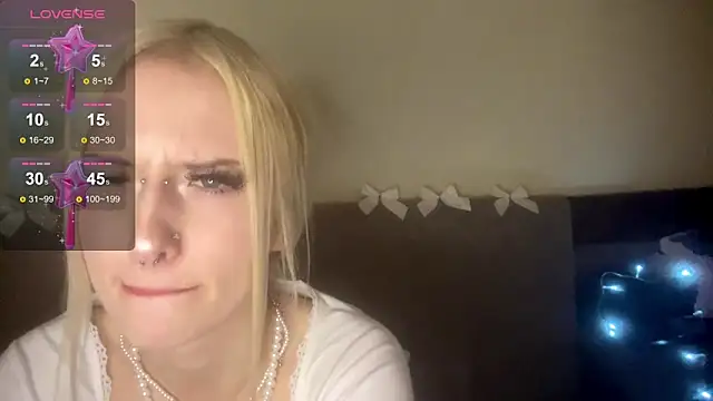 kittywithu online show from 11-13-25, 12:09