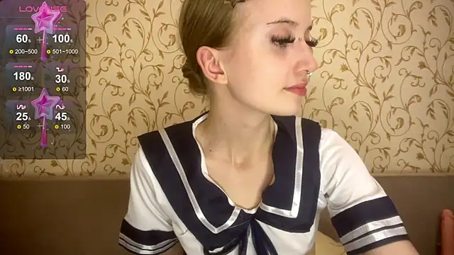 kittywithu online show from 10-08-25, 05:46