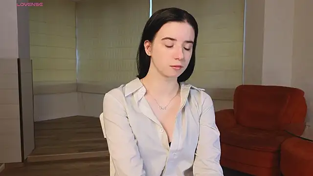 Snapshot of DorisDenmon chatting on 10-11-25, 03:07 DorisDenmon online show from 10-11-25, 03:07