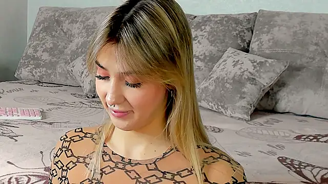 Bella svon online show from 11-16-25, 09:25