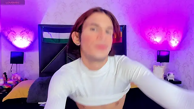 danny rios20 online show from 10-20-25, 01:11