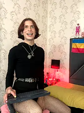 danny rios20 online show from 10-01-25, 01:04