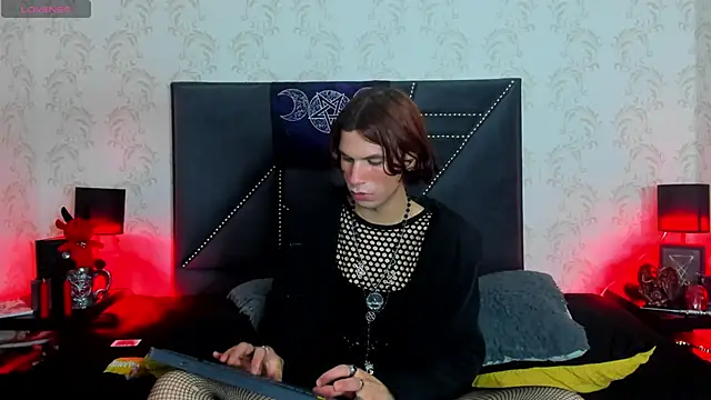 danny rios20 online show from 10-23-25, 01:10