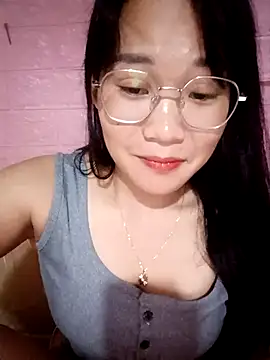 Snapshot of Maimai00 chatting on 10-07-25, 03:13 Maimai00 online show from 10-07-25, 03:13