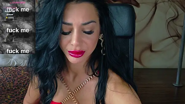 NaomiScarlet online show from 10-04-25, 06:26