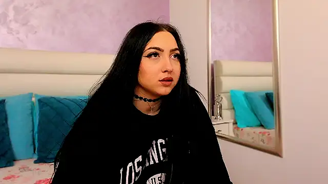 SweetySasha18 online show from 12-02-25, 06:09