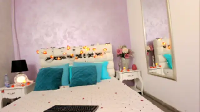 SweetySasha18 online show from 10-30-25, 06:16