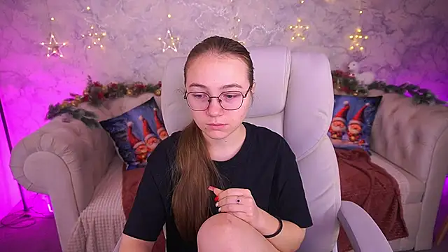 ArrinaWairr online show from 01-08-26, 08:53