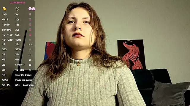 TrixiBell online show from 04-15-26, 04:18