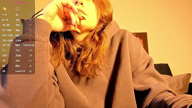 TrixiBell online show from 02-05-26, 05:25