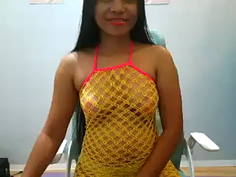 Snapshot of sexypinaybeauty chatting on 06-28-26, 05:30 sexypinaybeauty online show from 06-28-26, 05:30