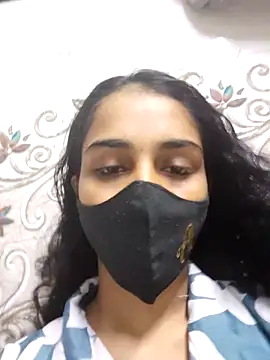 Snapshot of Zoya_G chatting on 02-12-26, 11:10 Zoya G online show from 02-12-26, 11:10