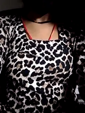 Snapshot of Zoya_G chatting on 12-18-25, 11:03 Zoya G online show from 12-18-25, 11:03