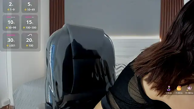 Emmy Meadows online show from 11-03-25, 07:28