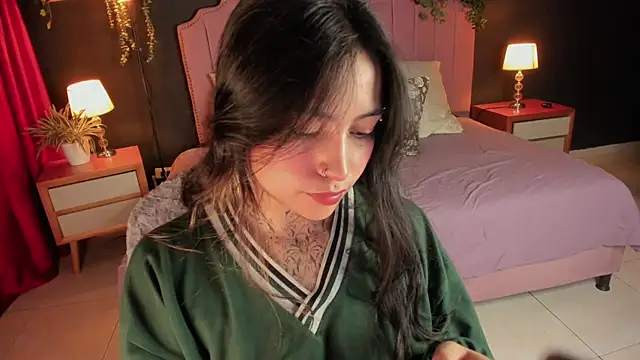 anne dh online show from 12-23-25, 04:56