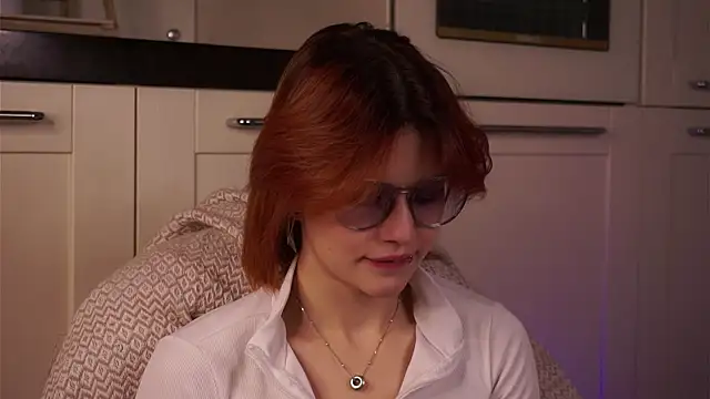 BlytheBenny online show from 10-03-25, 01:09